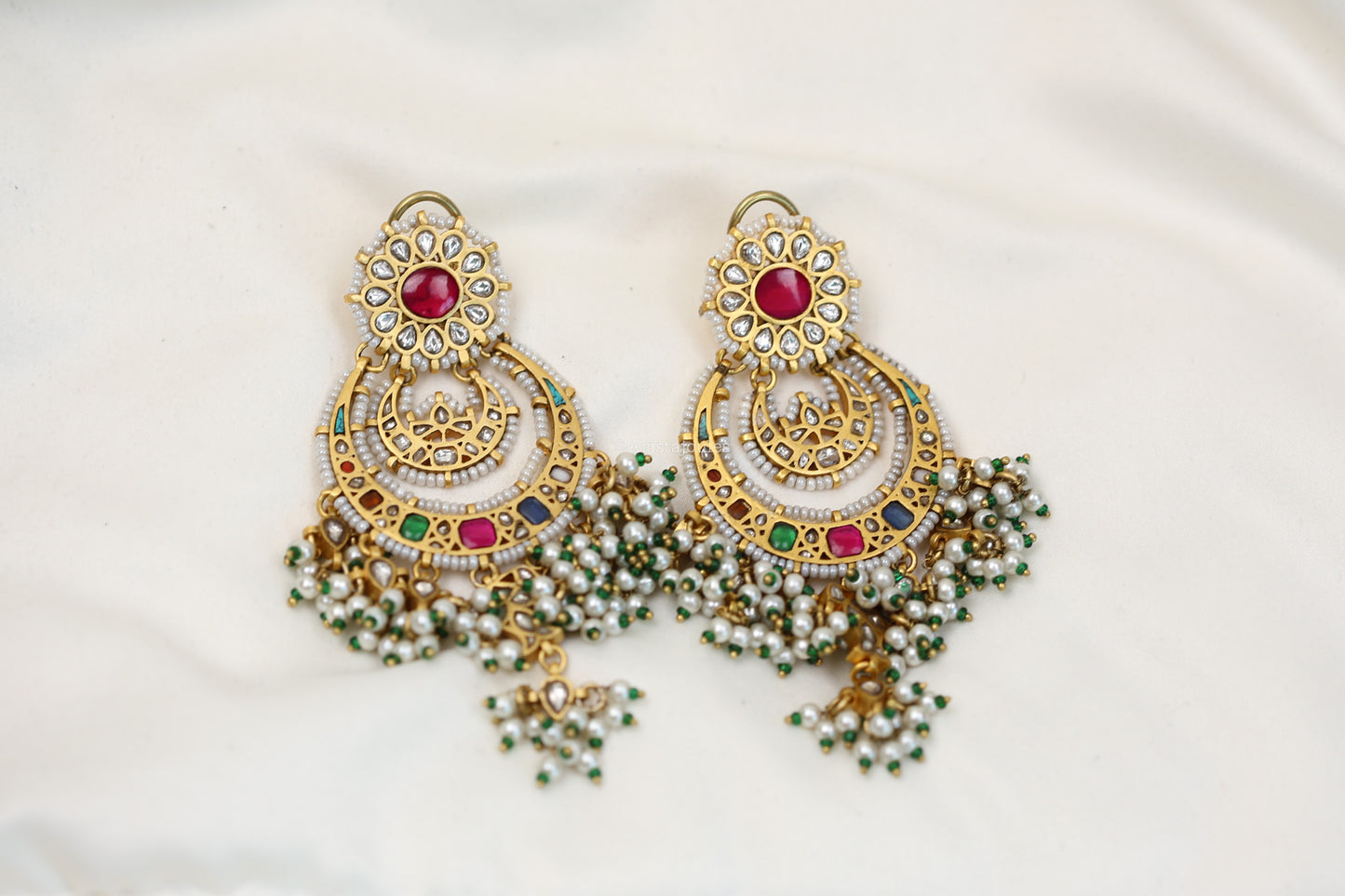 Inayat Vintage Polish Navratan Chandbaali