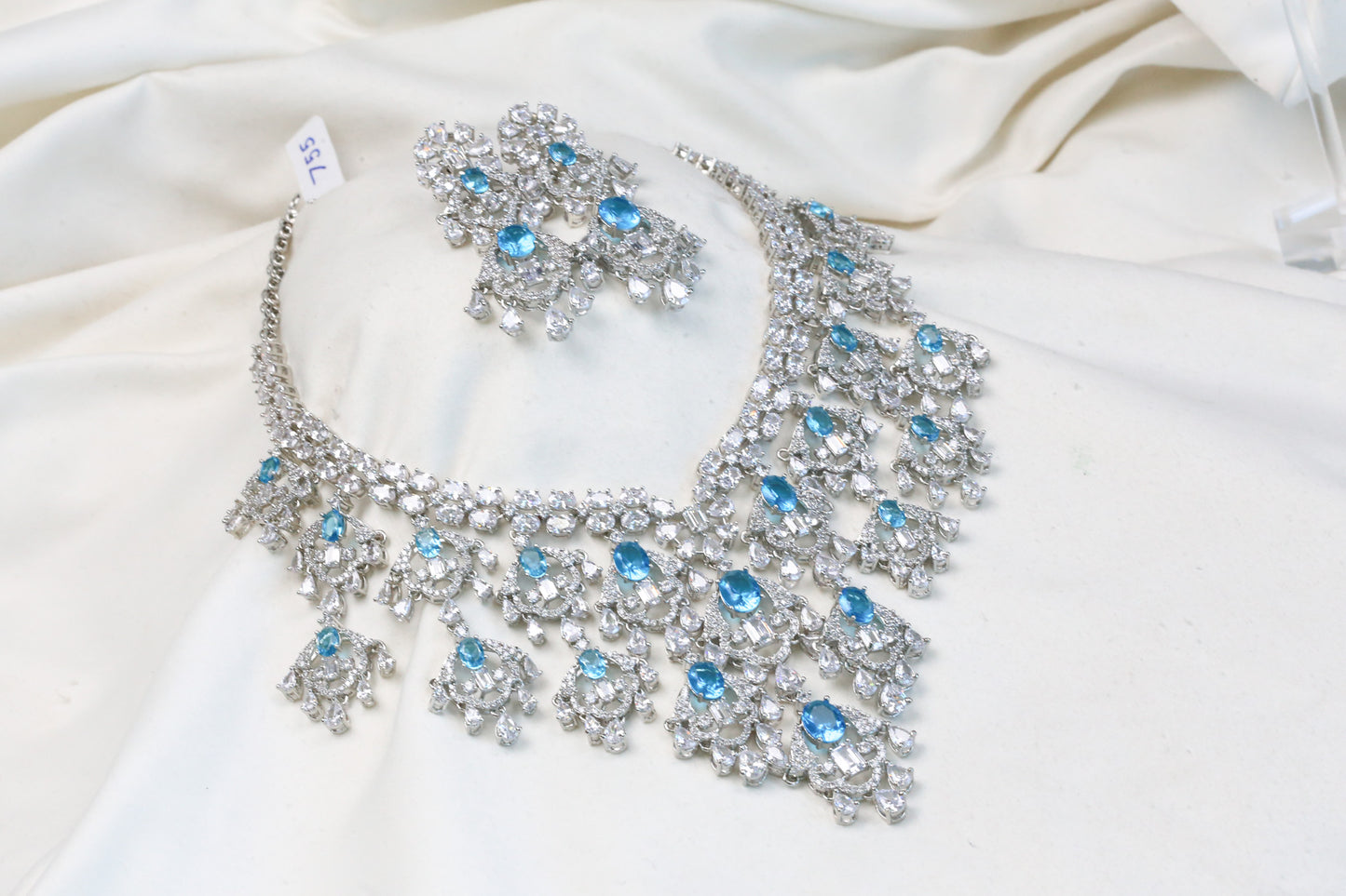 Premium Solitaire CZ & Blue Stones Necklace Set
