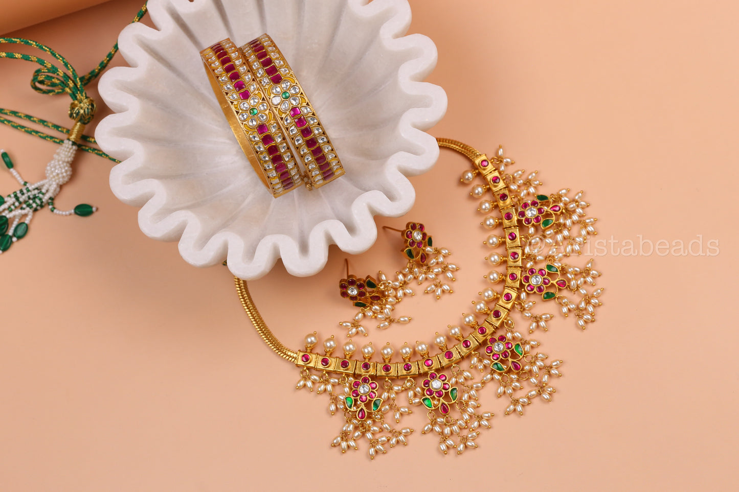 Jadau Guttapusalu Necklace Set (V102-06)