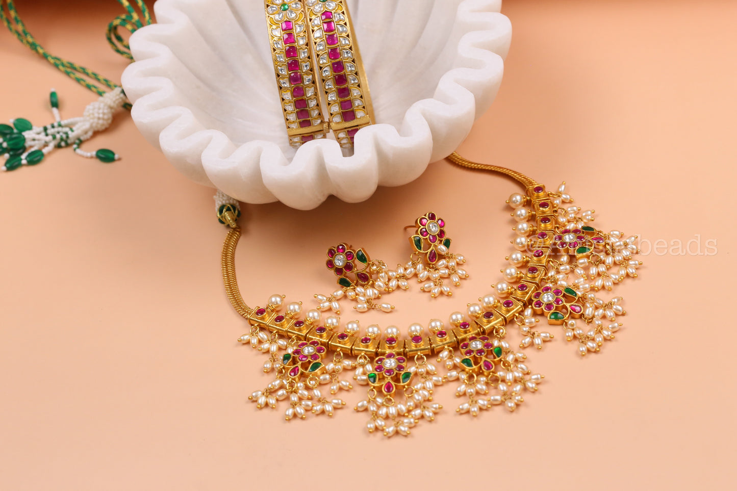 Jadau Guttapusalu Necklace Set (V102-06)