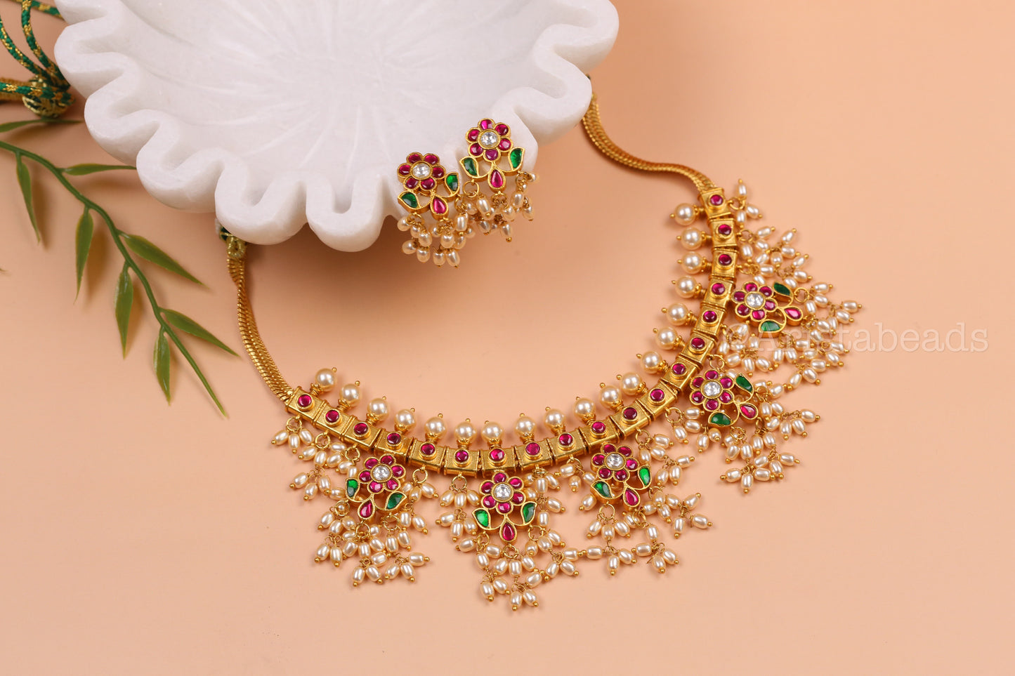 Jadau Guttapusalu Necklace Set (V102-06)
