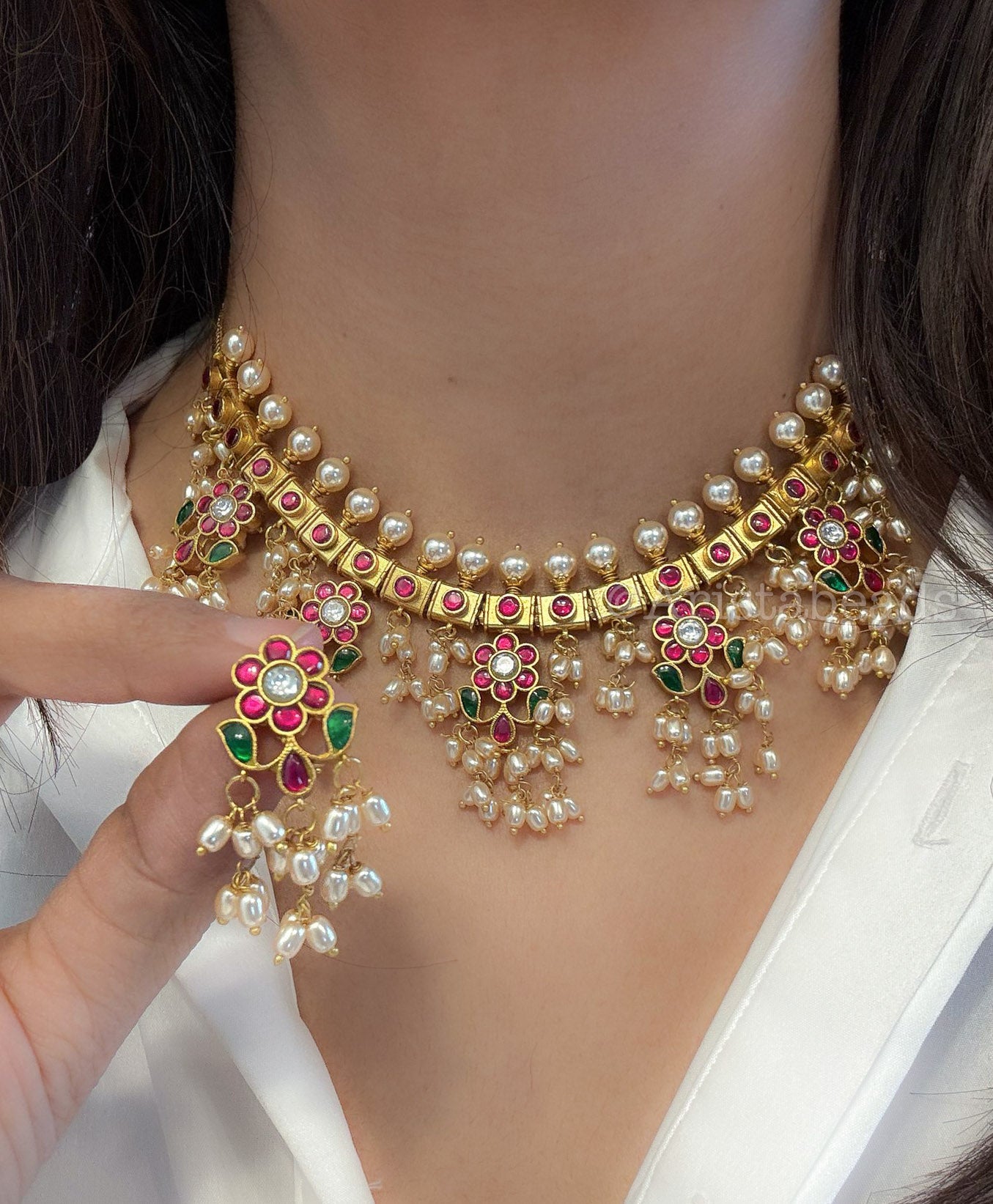 Jadau Guttapusalu Necklace Set (V102-06)