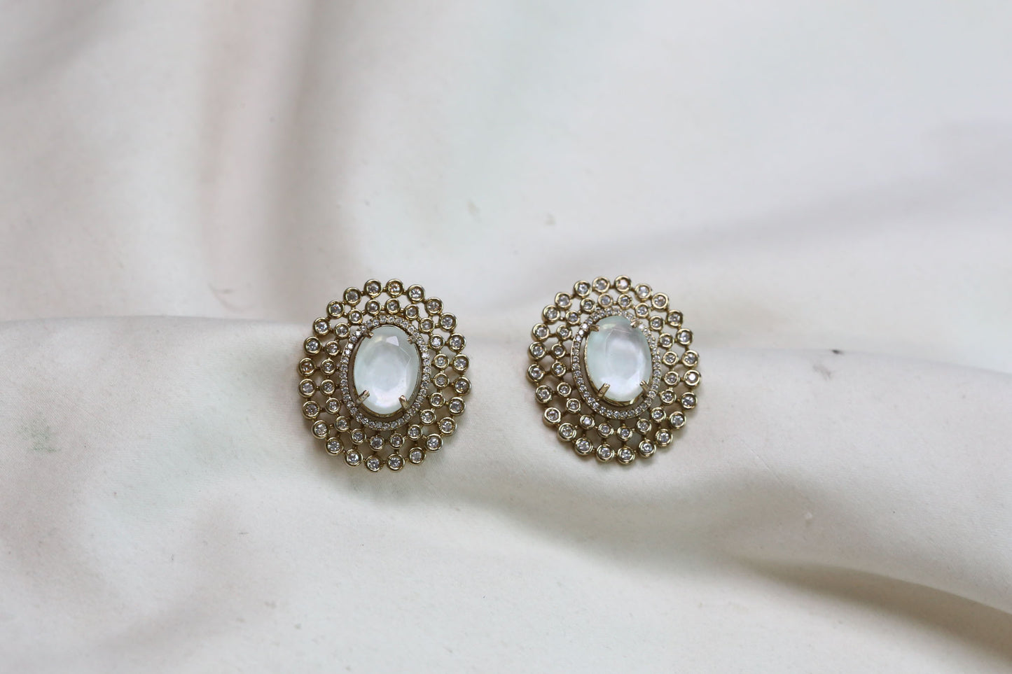 Sugar Stone Studs - Moonstone