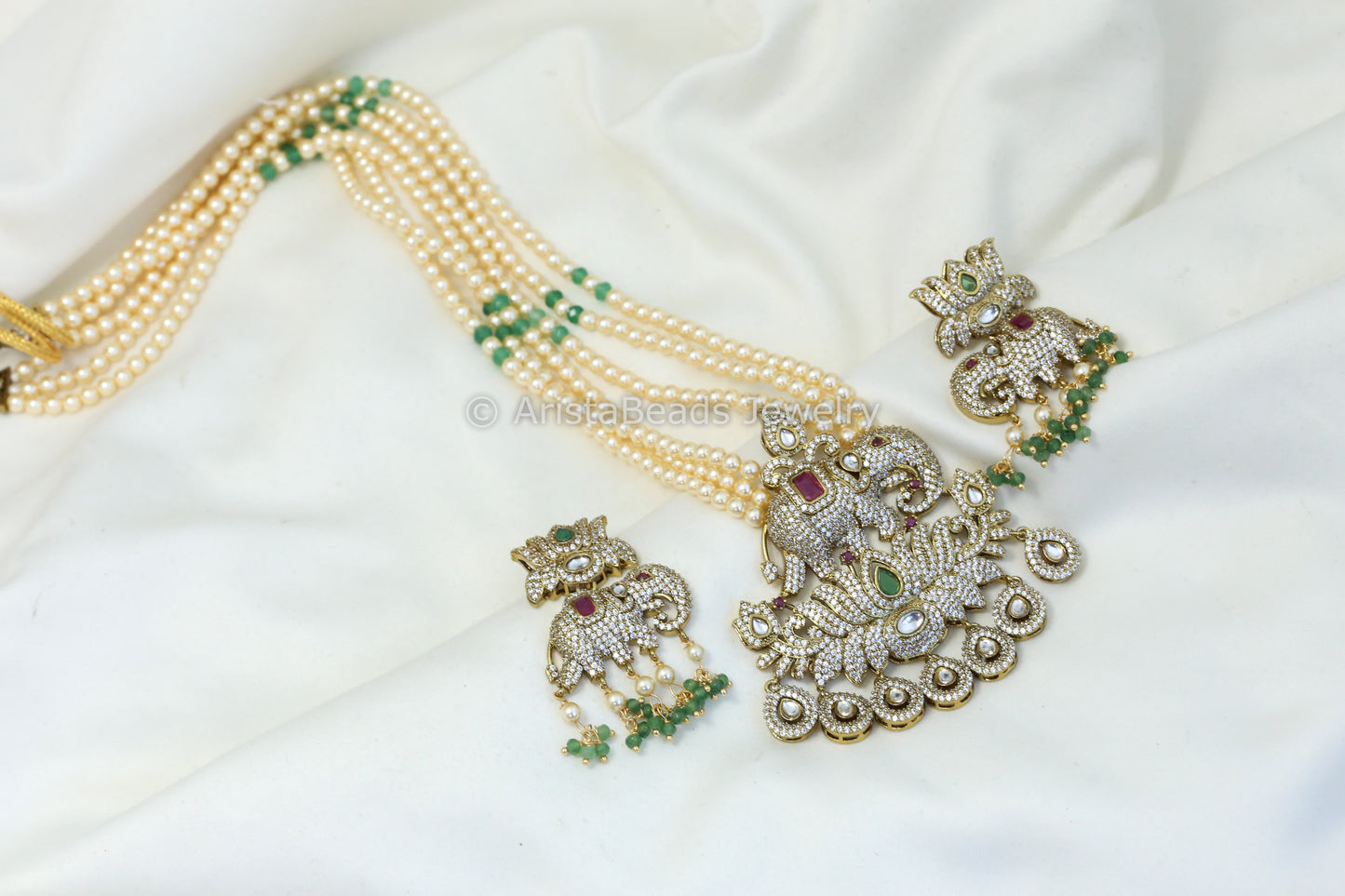 Maharani Pearl Necklace - Red