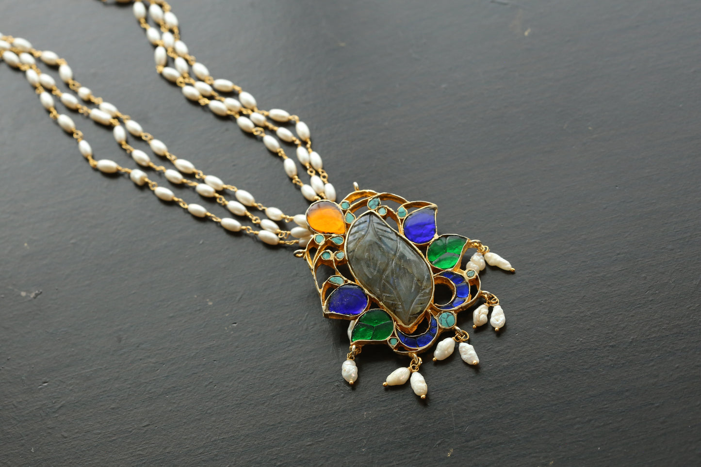 Jadau Fusion Labradorite Necklace Set