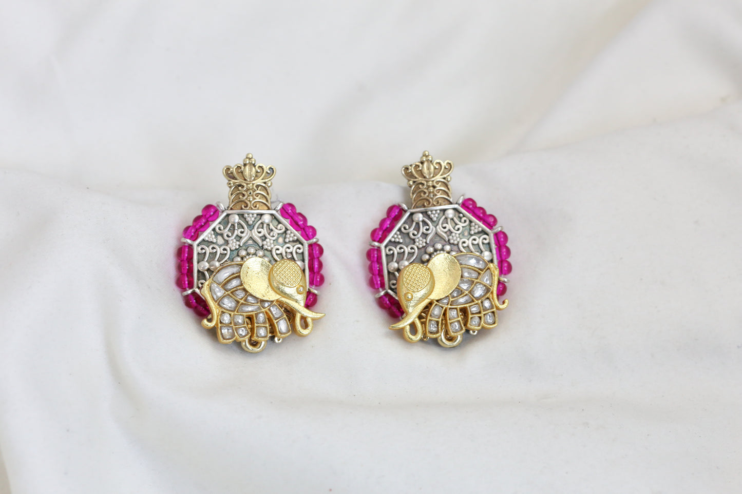 Samaira Dual Tone Kundan Studs - Pink