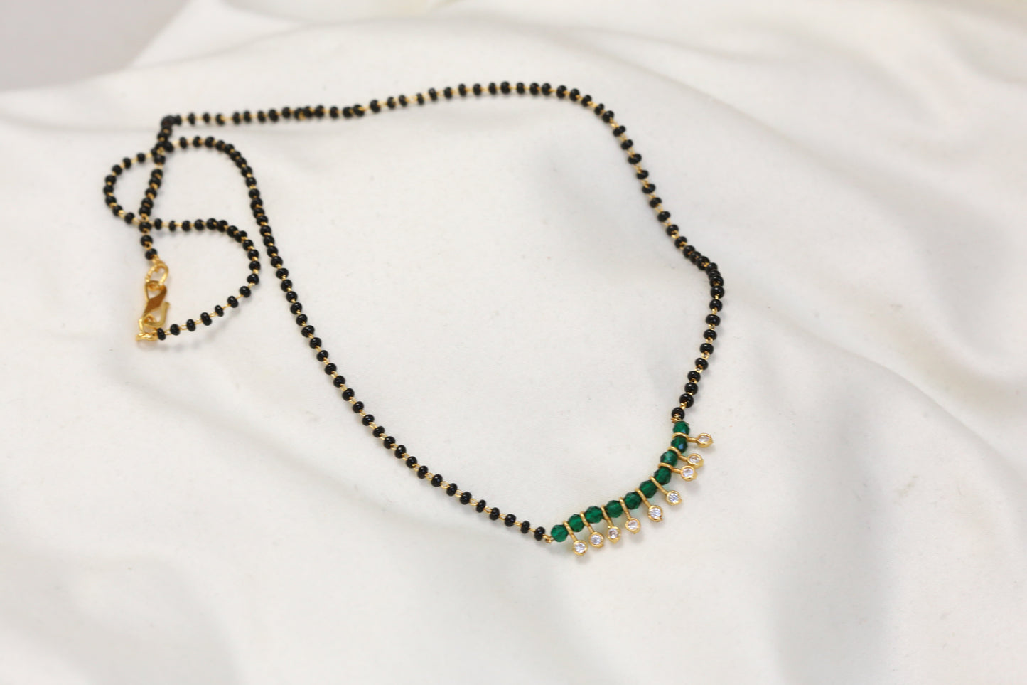 Dainty Black Bead Chain - Green