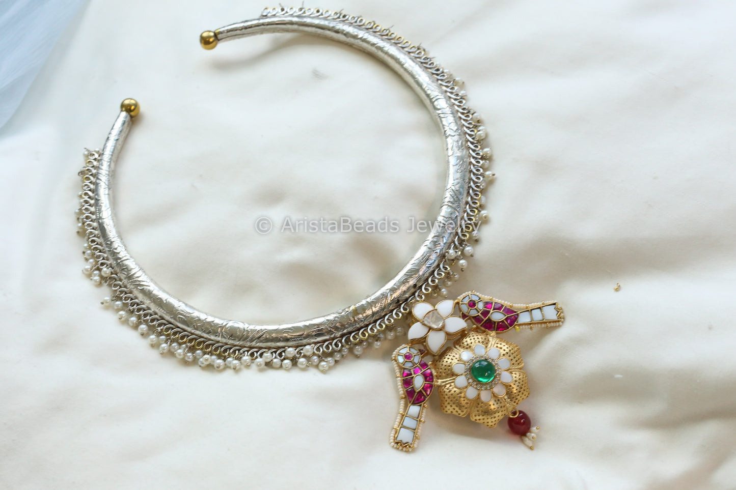 Dhara Oxidized Kundan Hasli Necklace Set (T102-09)