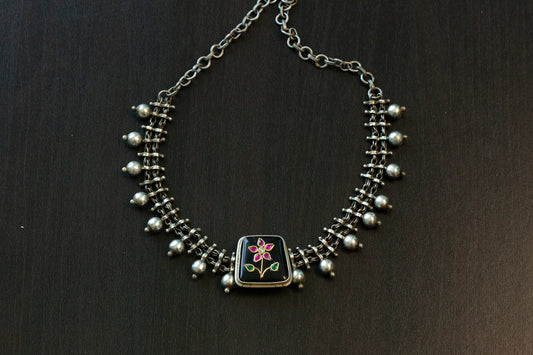 Kundan Inlay Silver Look Alike Fusion Necklace - Black (T102-33)