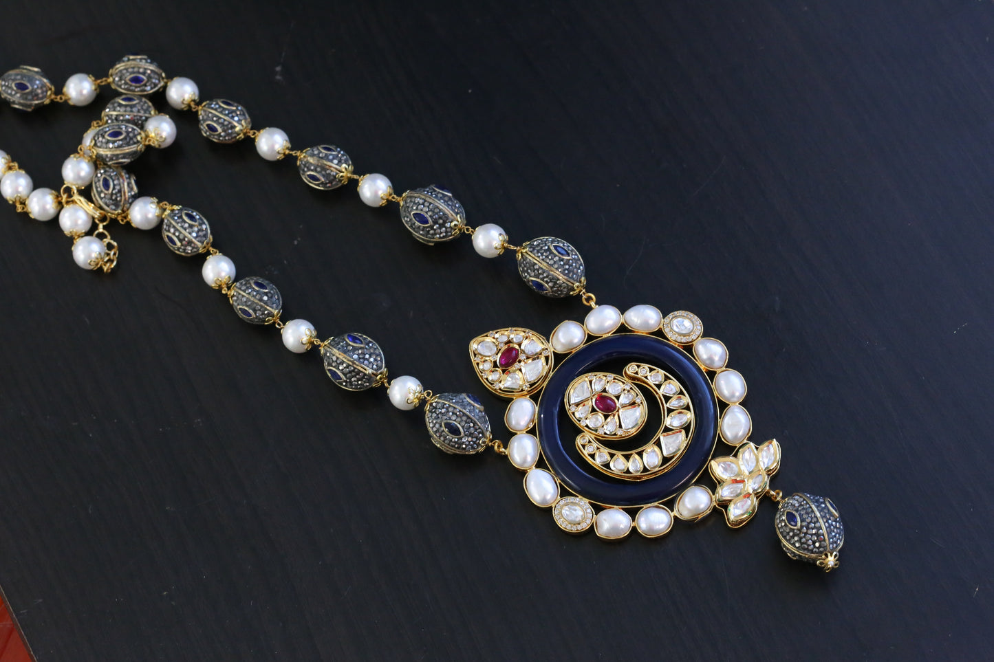 Designer Kundan & Baroque Pearls Necklace