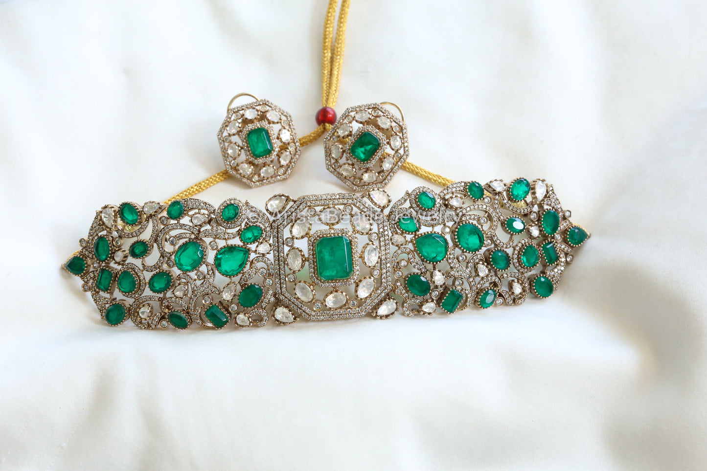 Emerald Doublet & Moissanite Polki Set (102-29)