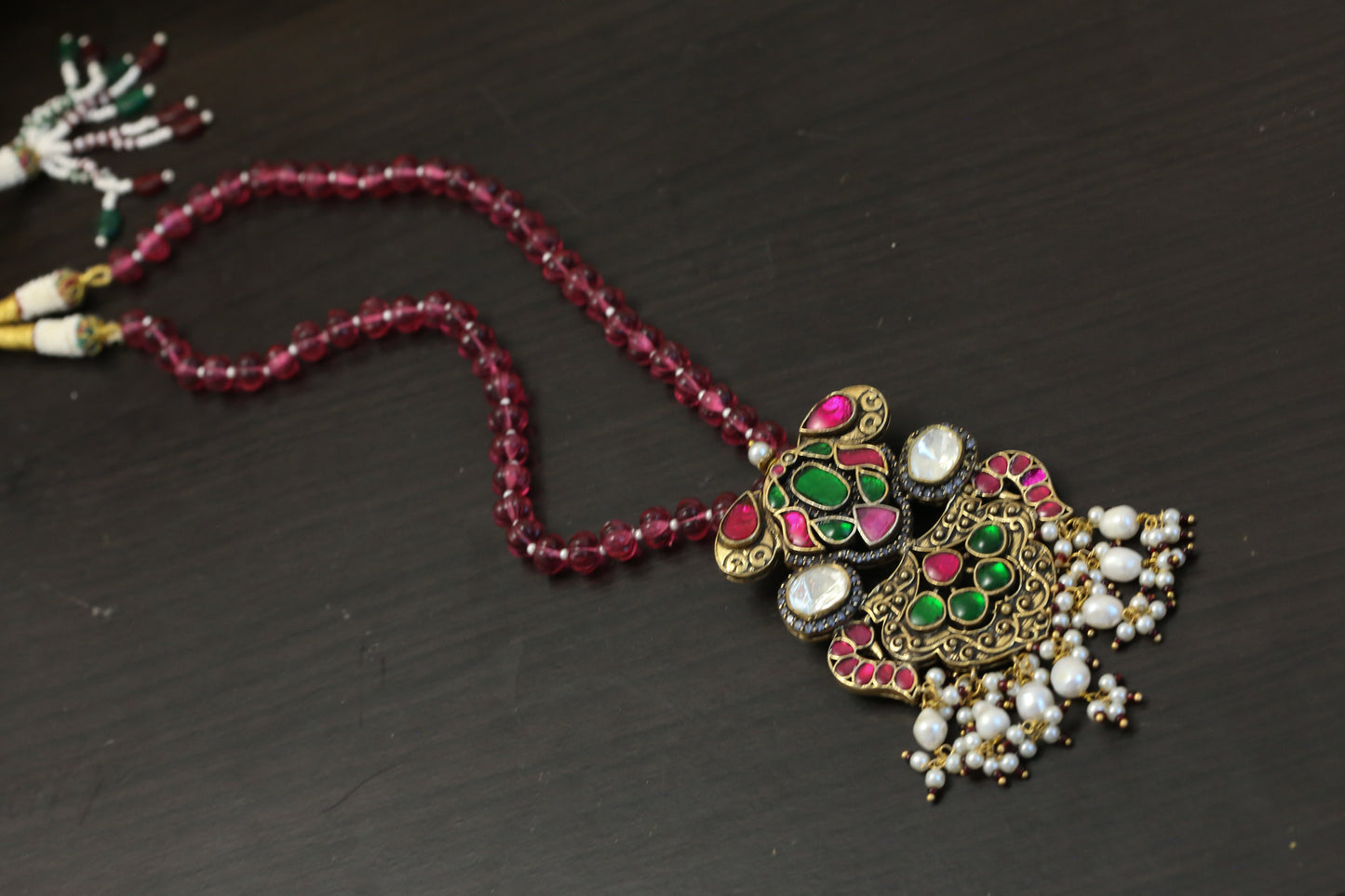 Fusion Jadau Kundan In Melon Beads Chain