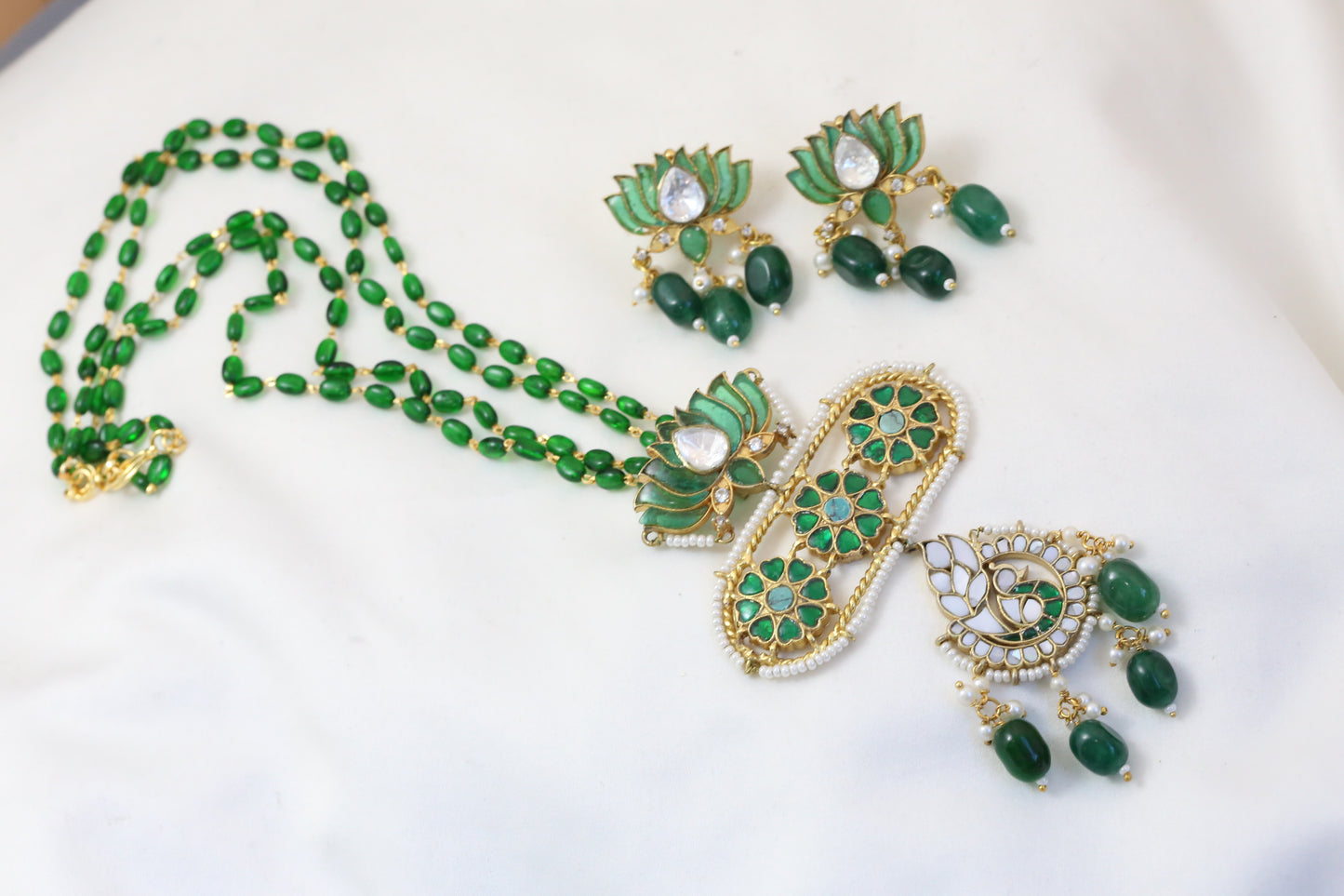 Jadau Kundan Fusion Pendant Set  - Green