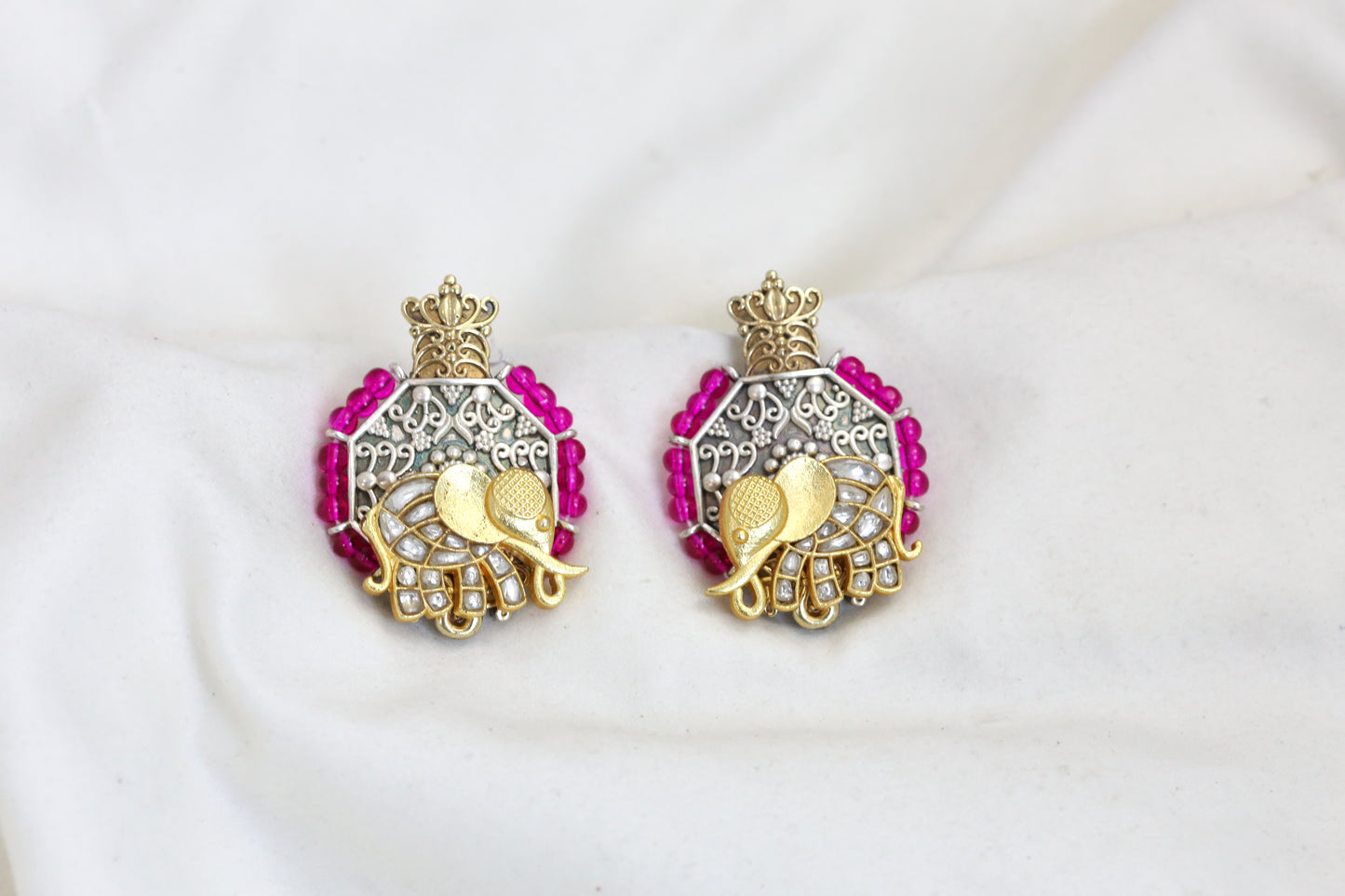 Samaira Dual Tone Kundan Studs - Pink