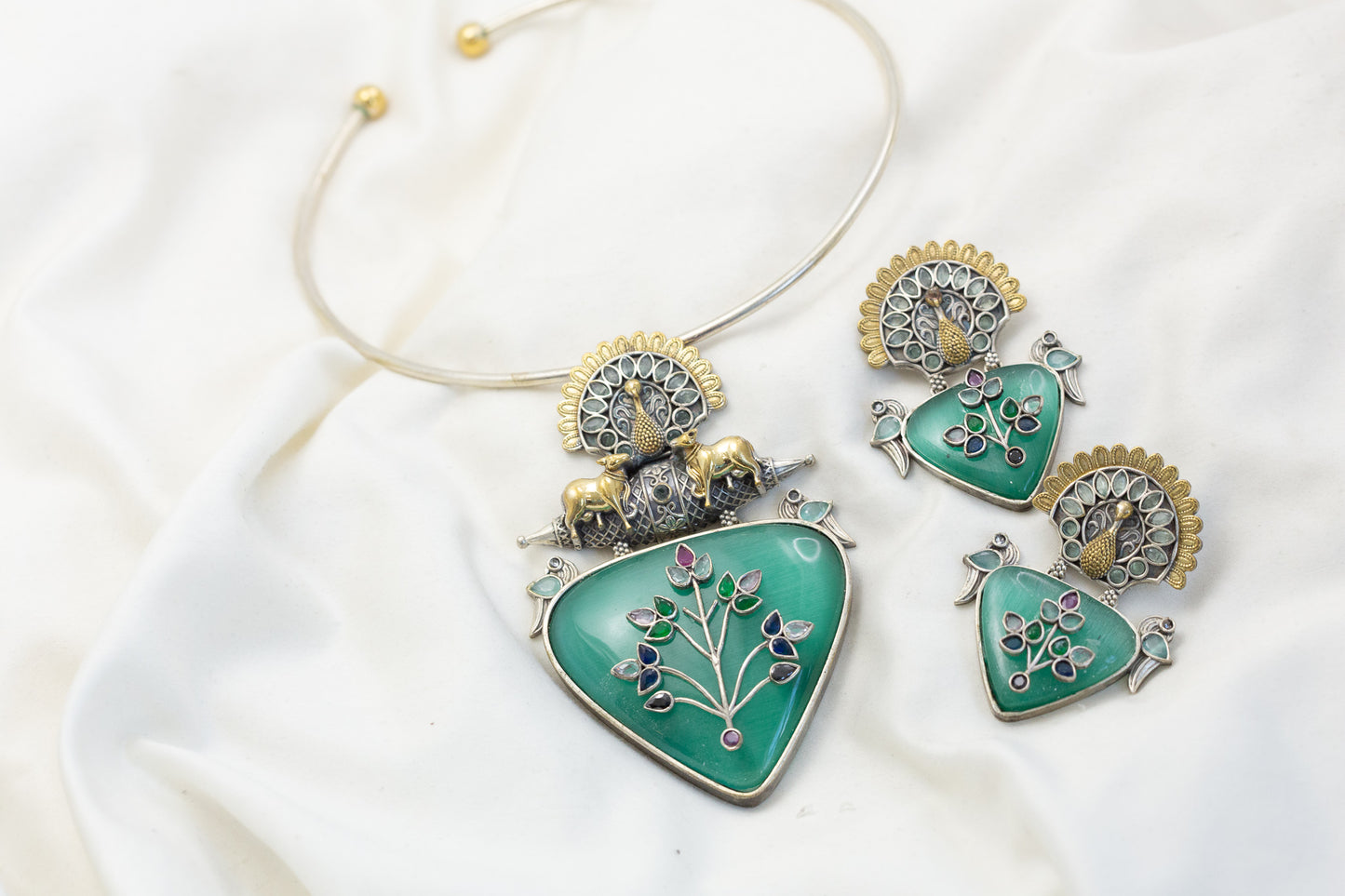 Oxidized 2 Tone Fusion Mint Stone Necklace (T102-42)