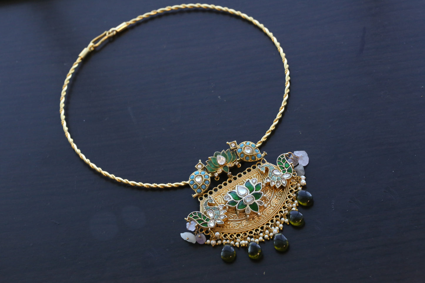 Handmade Fusion Jadau Kundan Hasli Necklace (ABJ-FP101-7)