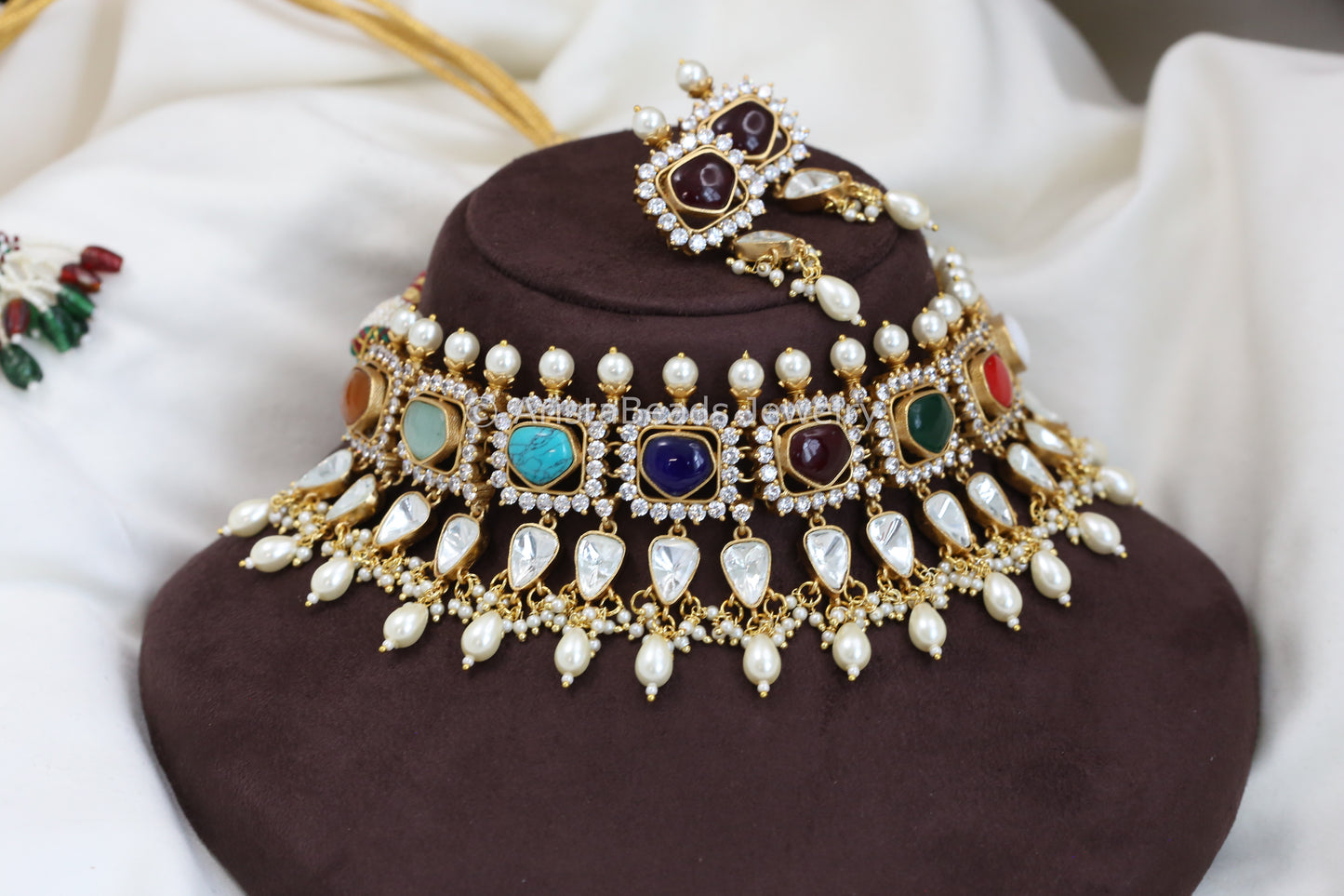 Uncut Kundan Polki & Navratan Stone Set