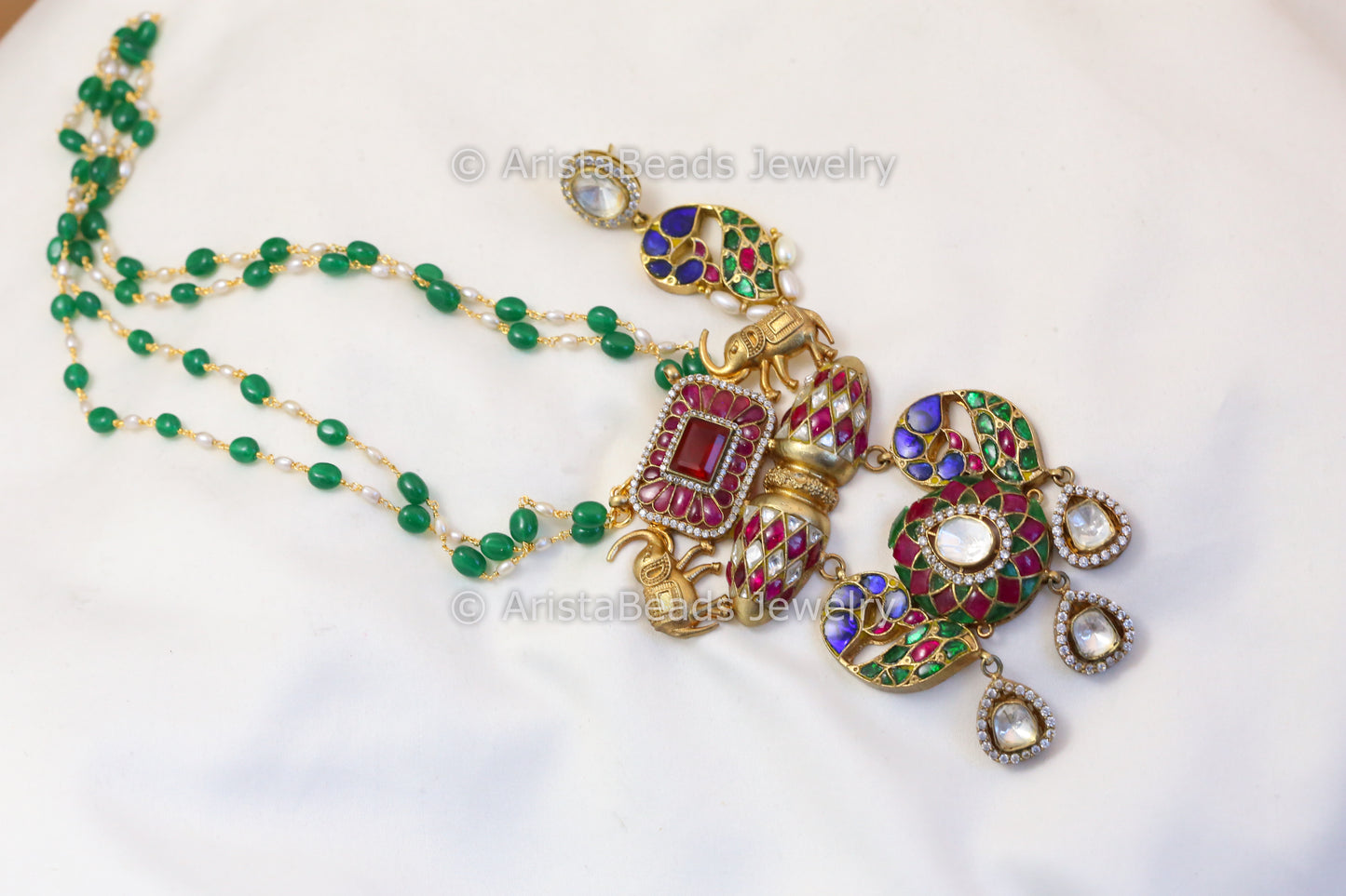 Gajraj Jadau Kundan Fusion Pendant Hasli Set