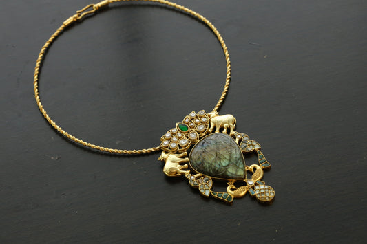 Jadau Fusion Carved Labradorite Hasli Necklace