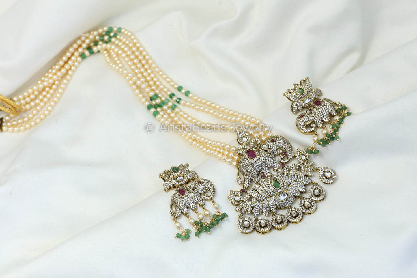 Maharani Pearl Necklace - Red