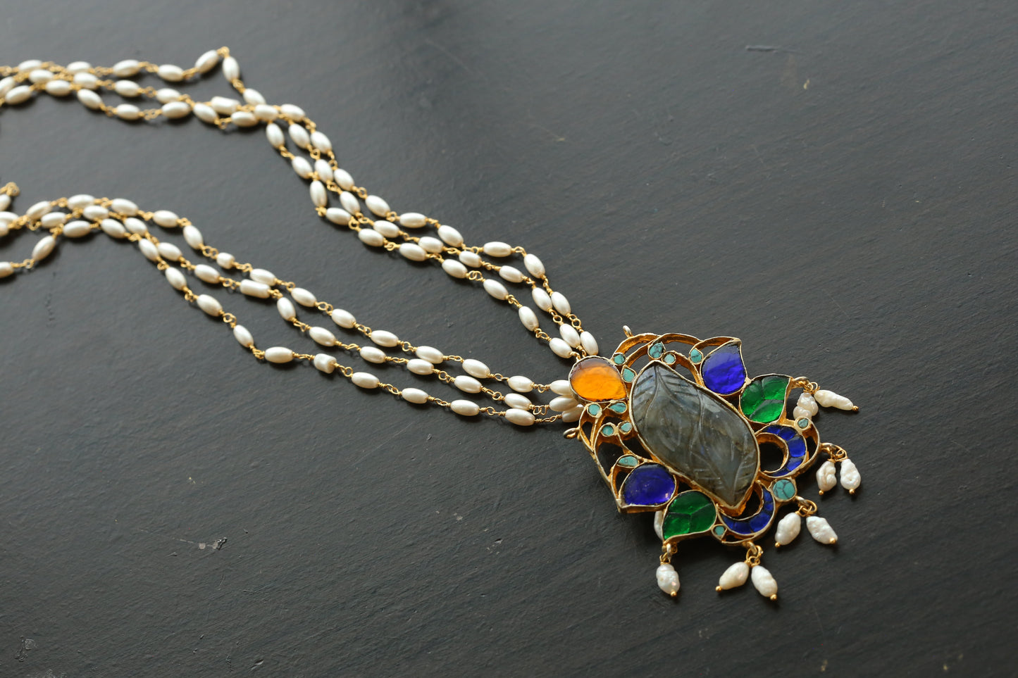Jadau Fusion Labradorite Necklace Set
