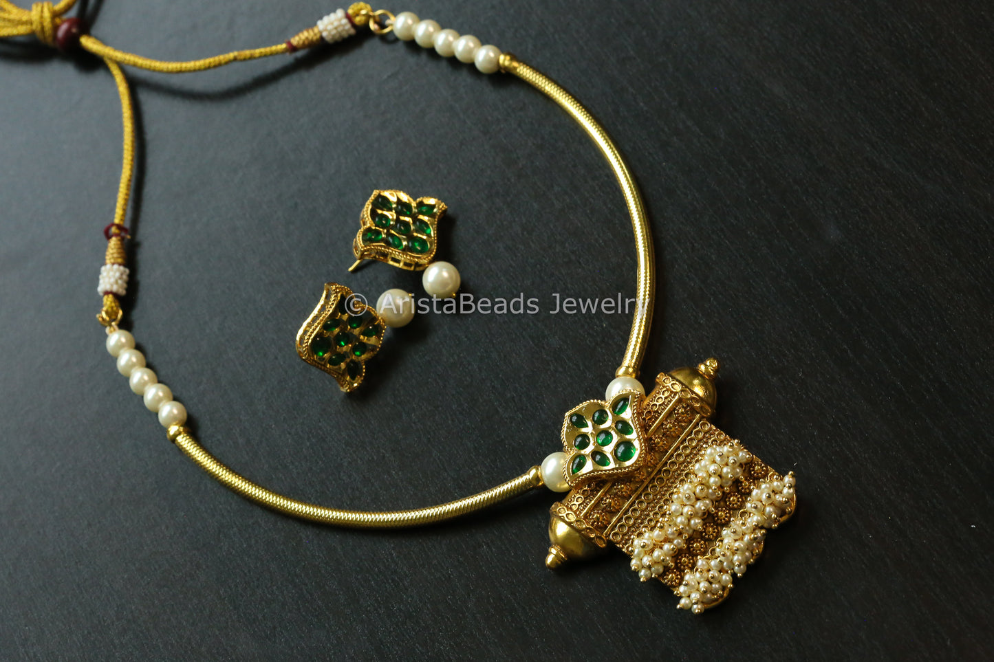 Dainty Green Tabeez Hasli Necklace Set (103-04) (Copy)