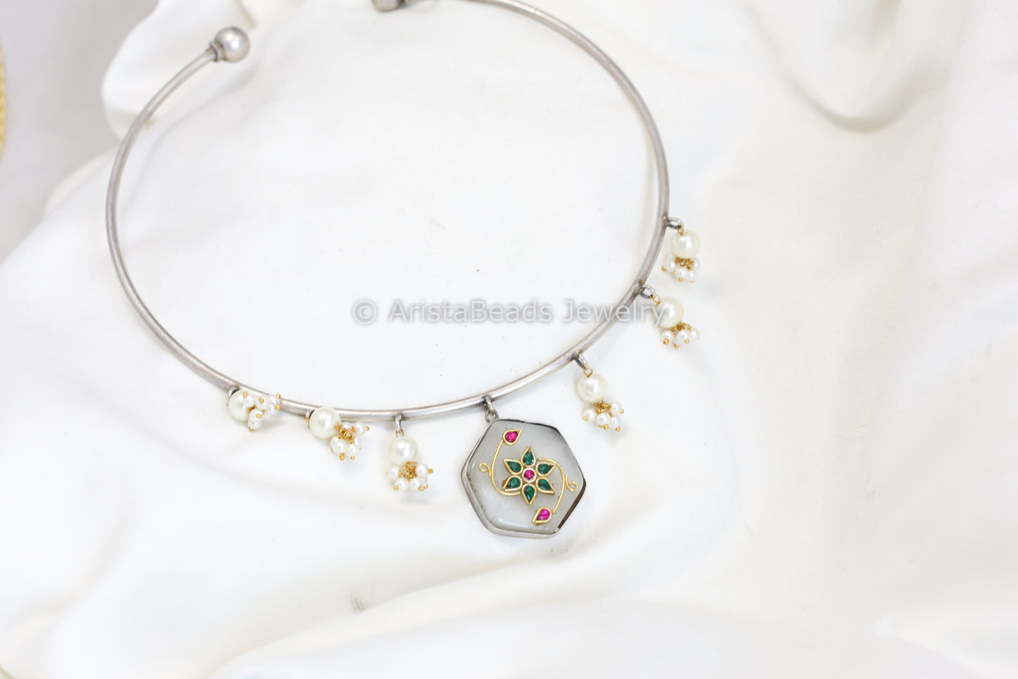 Alia Inlay Kundan Hasli Necklace - Gray