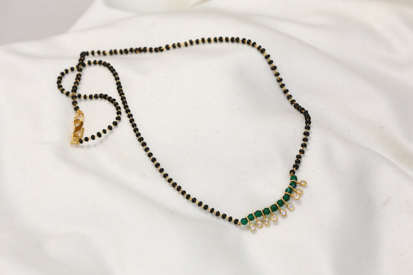 Dainty Black Bead Chain - Green