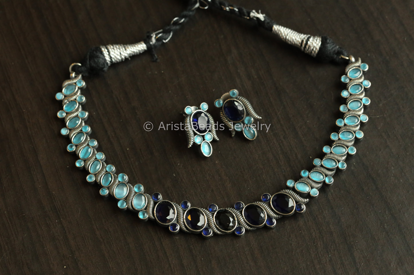 Dainty Blue Necklace Set