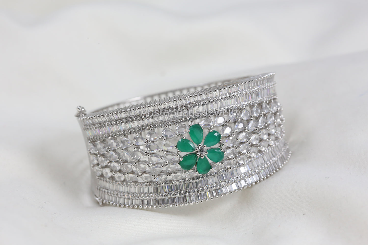 Designer Silver Finish Kada - Emerald