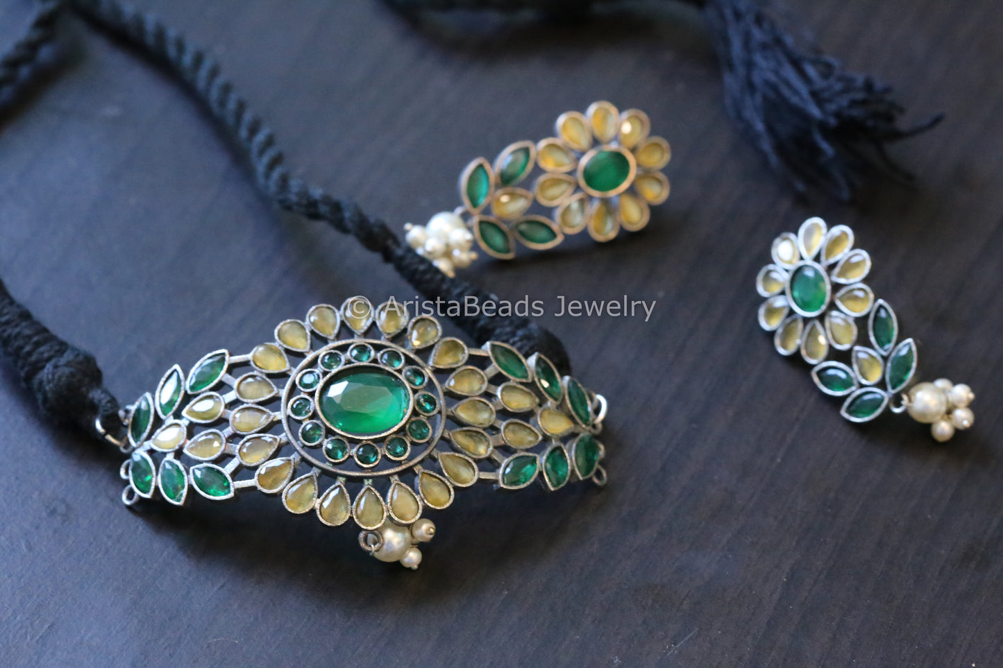 Green Yellow Choker Set