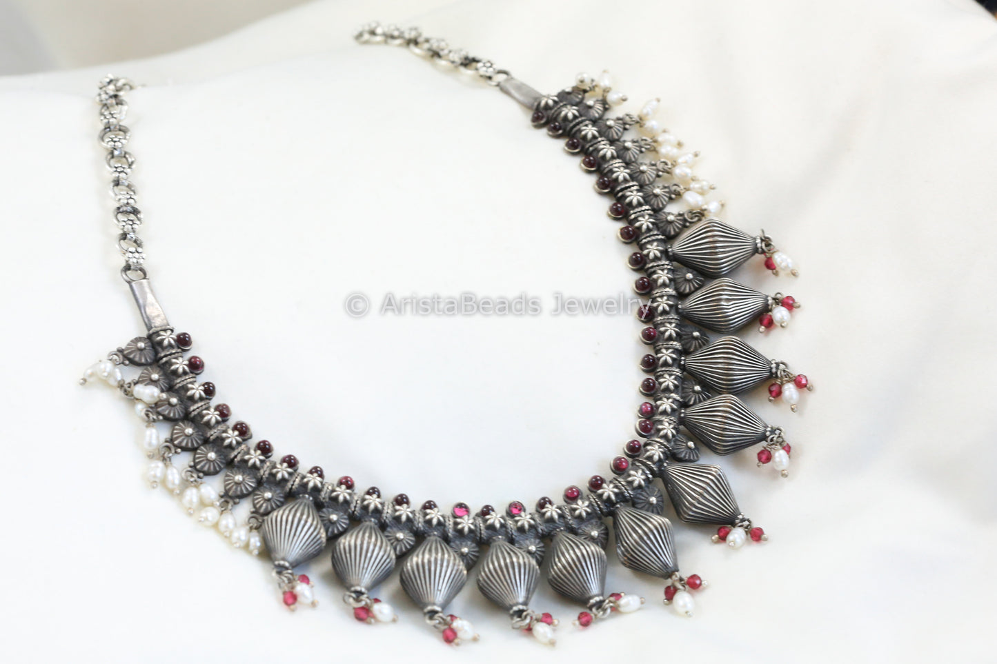Sterling Silver Kemp Stone Dholki Necklace