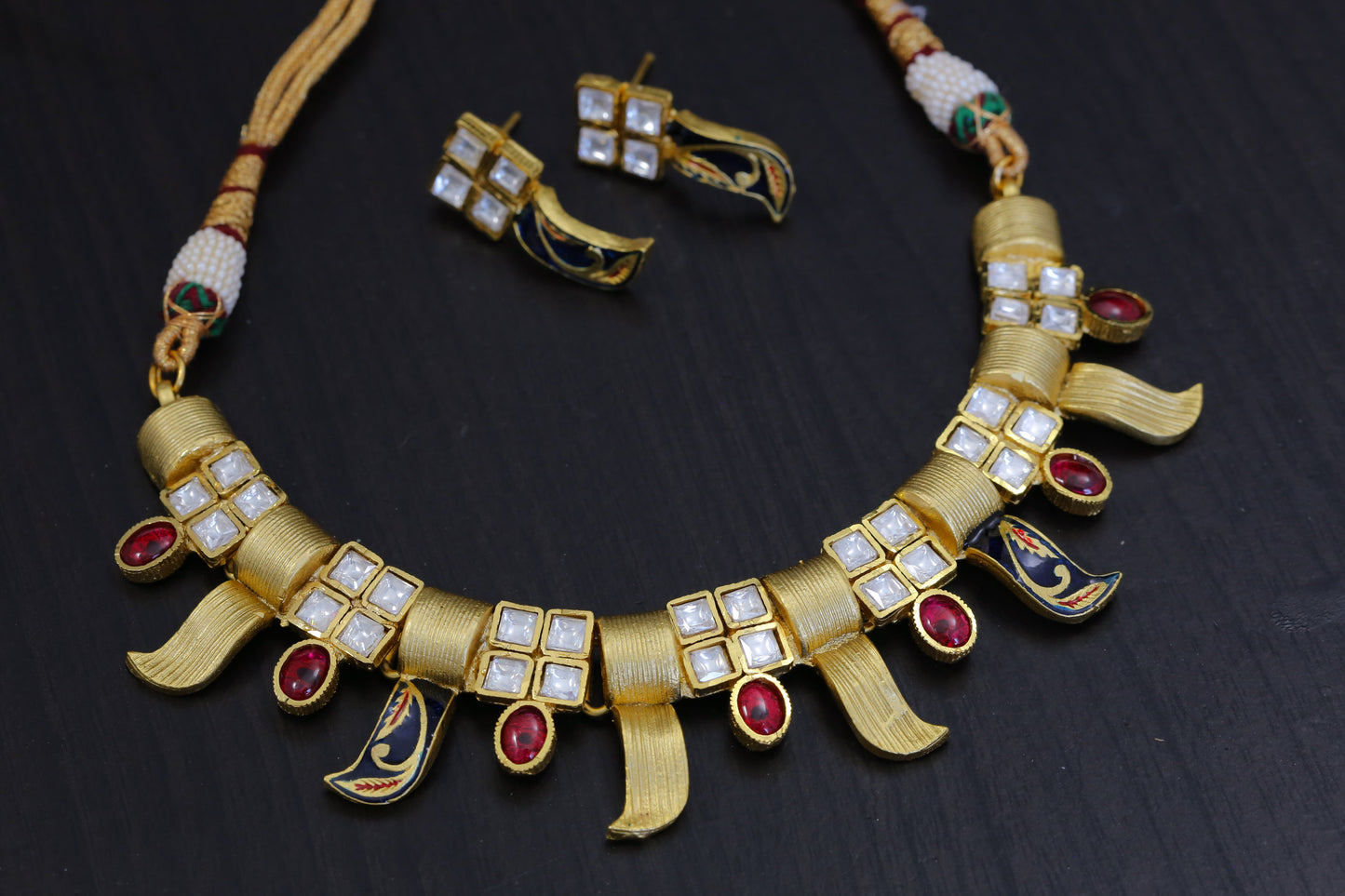 Kundam Polki Enamel Claw Necklace Set - Blue