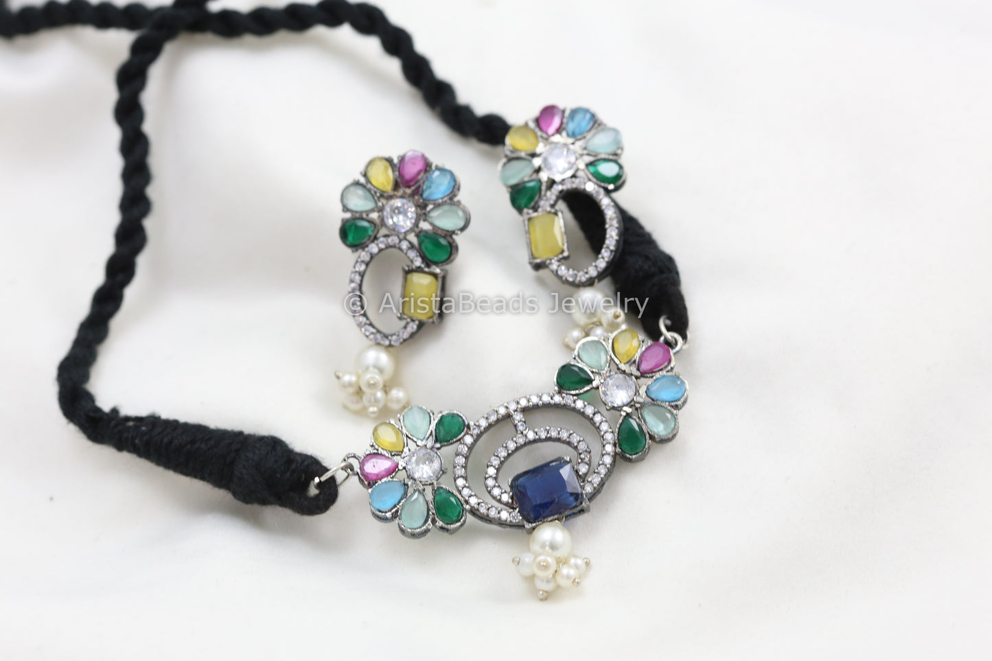 Dainty Navratan Choker Set