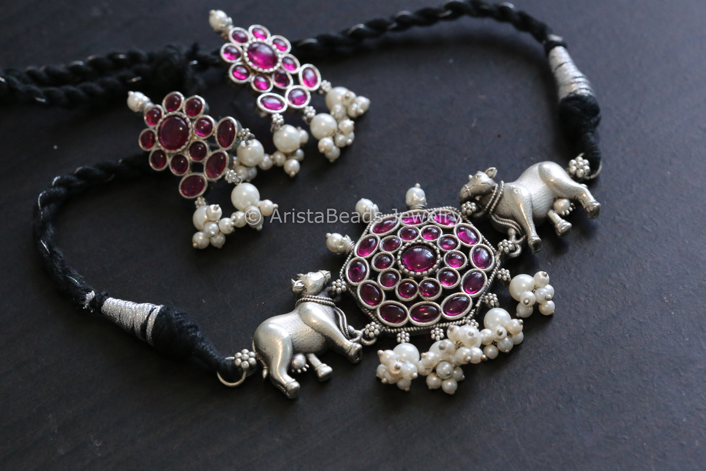 Kemp Stones Cow Choker Set  -Ruby