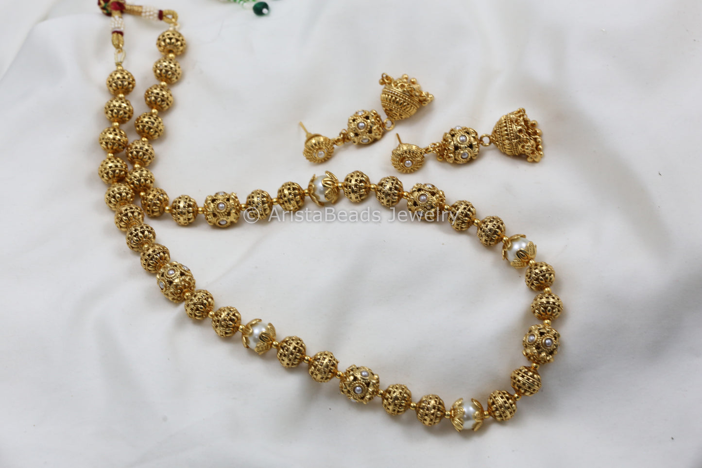Antique Gold Beaded Mala Set - Pearl