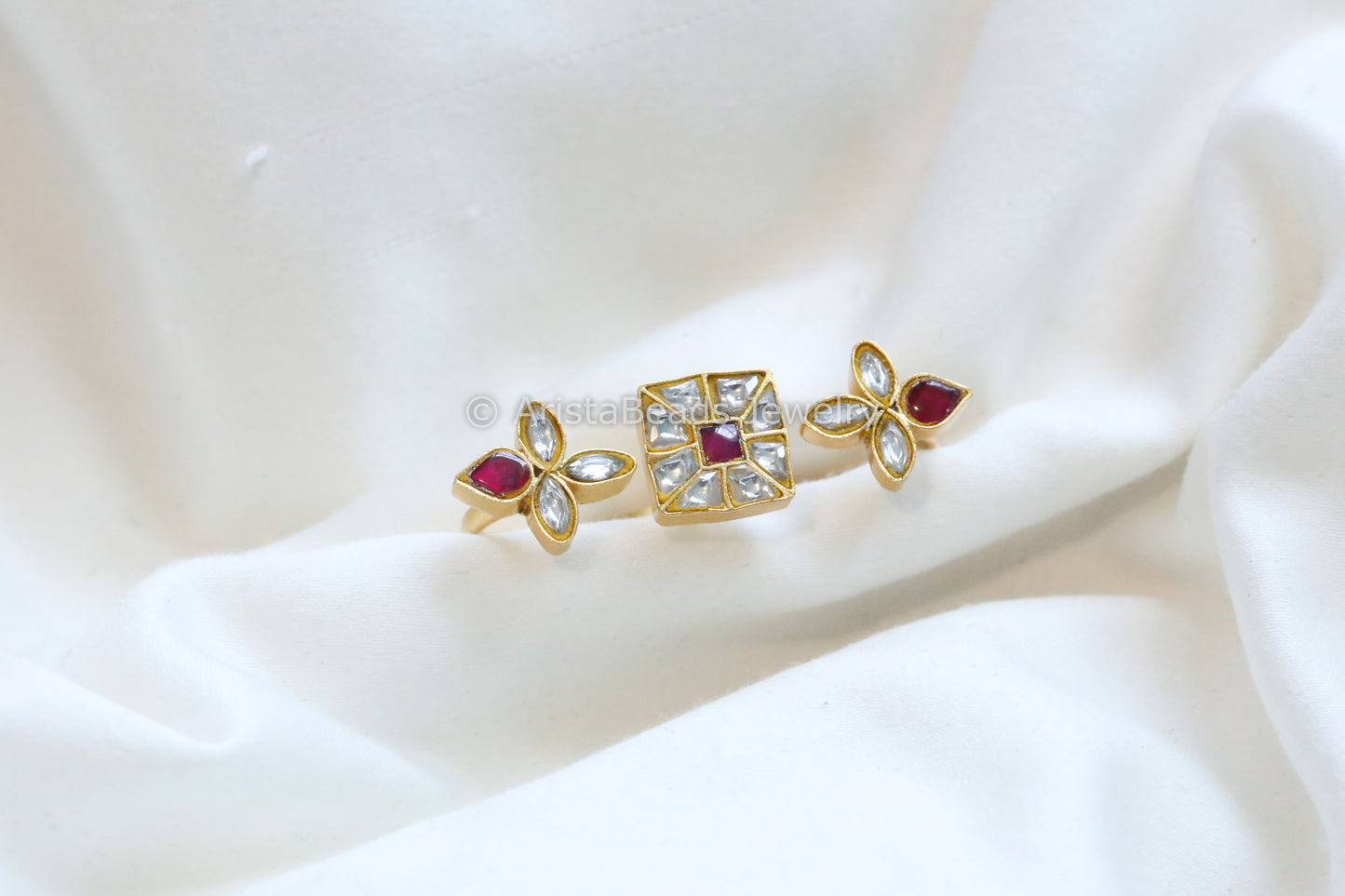Jadau Kundan Two Finger Bar Ring (Adjustable) -Ruby Clear