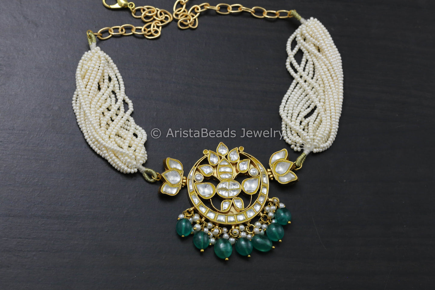 Dainty Jadau Clear Necklace