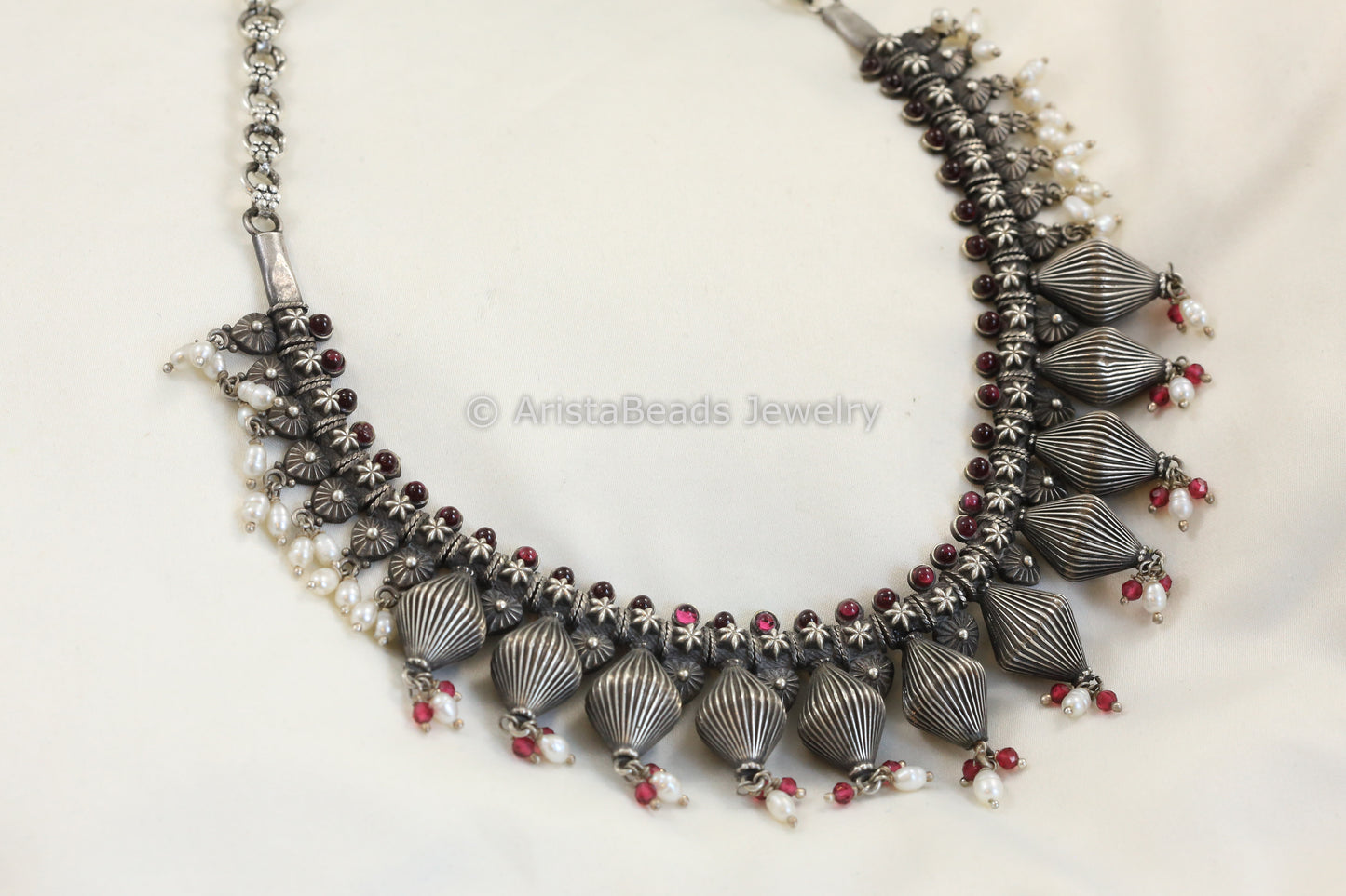 Sterling Silver Kemp Stone Dholki Necklace