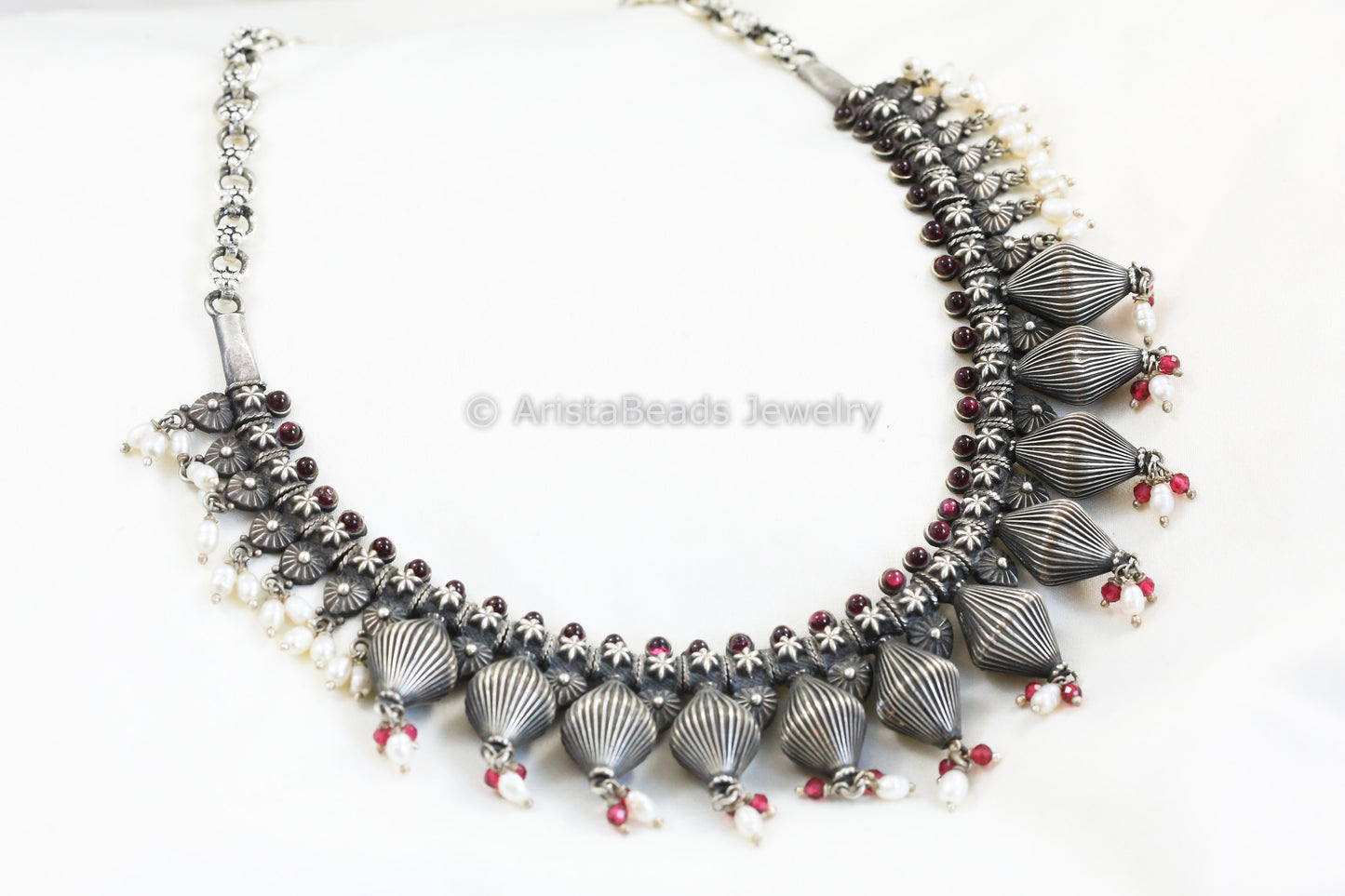 Sterling Silver Kemp Stone Dholki Necklace