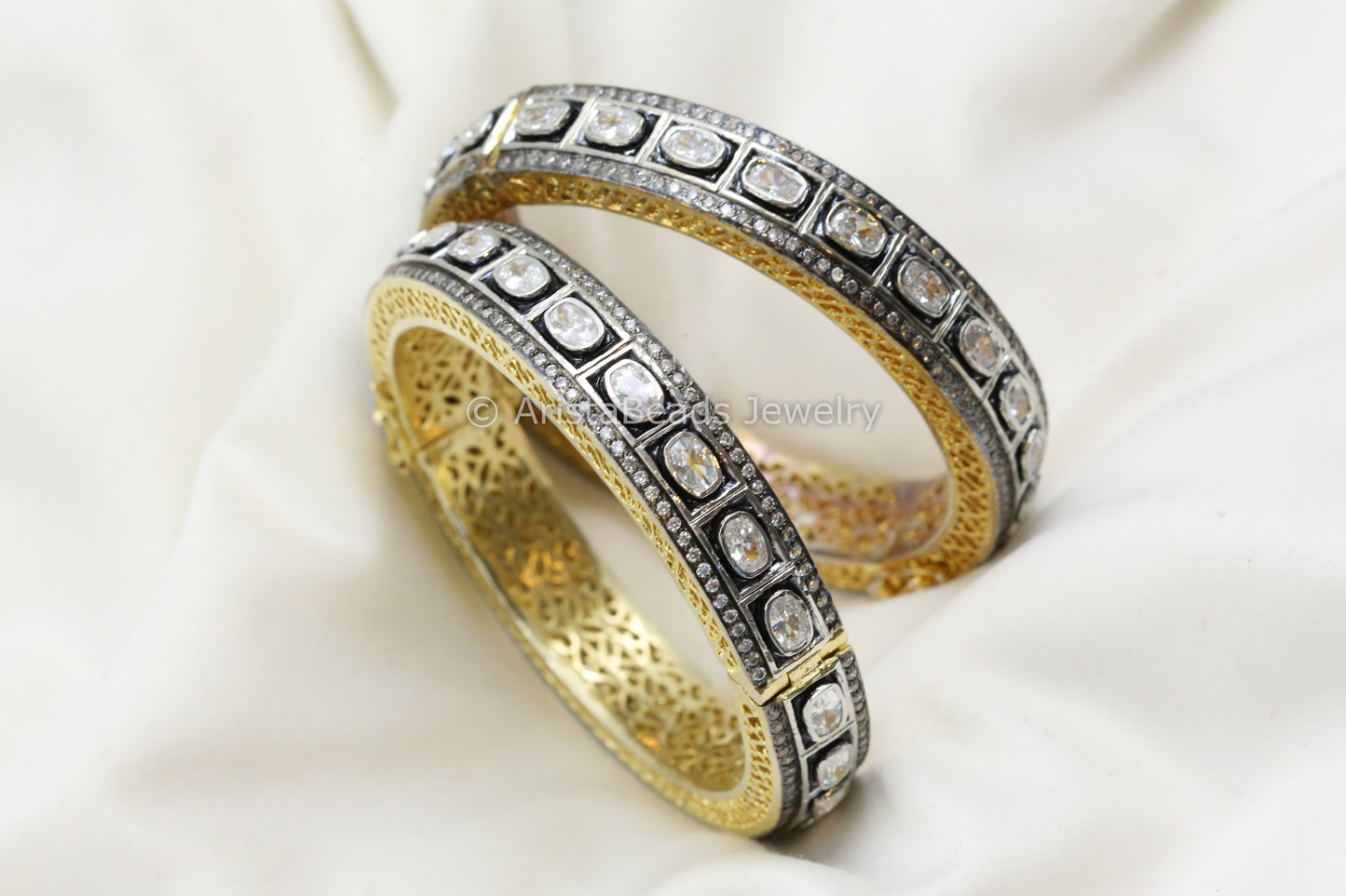 Premium Victorian Micro Pave CZ Bangle Set(2.10)