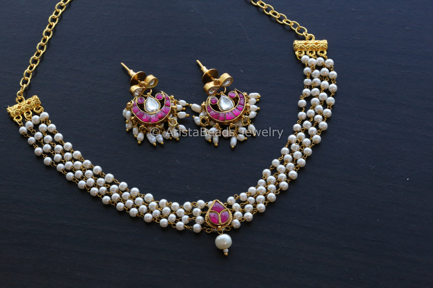 Dainty Jadau Necklace Set