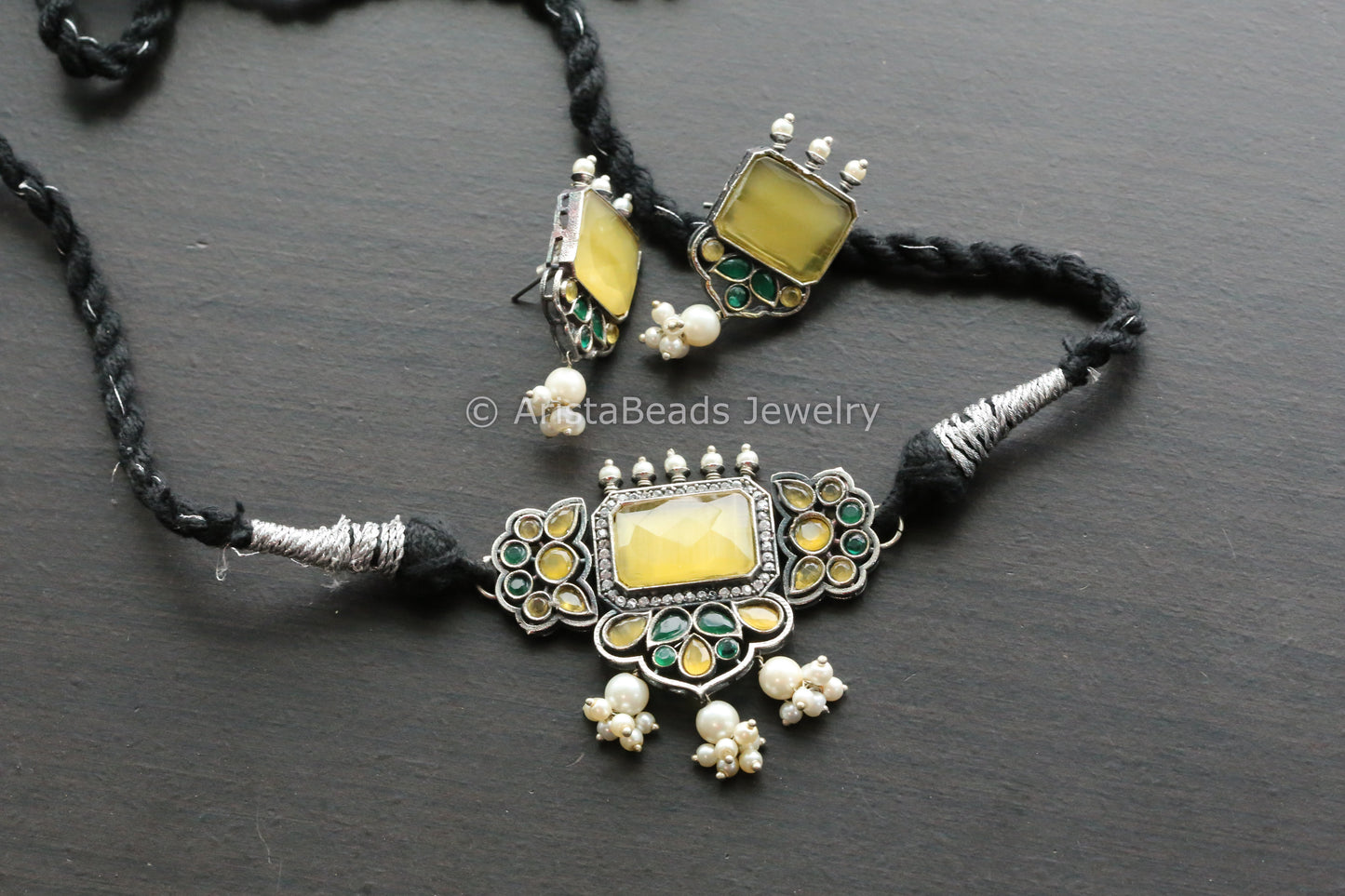 Dainty Choker Set - Yellow