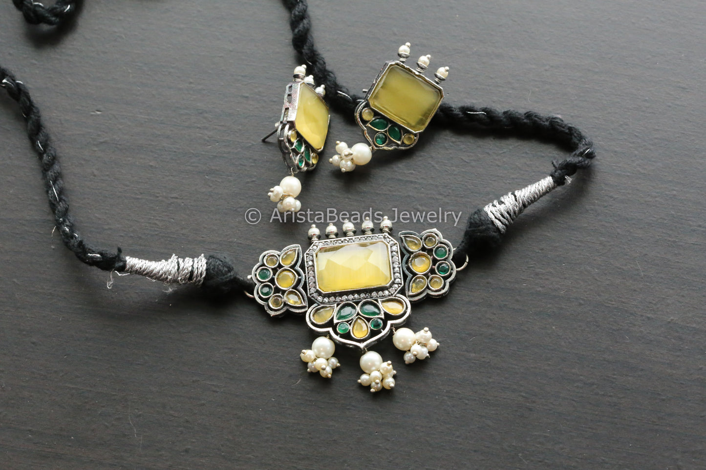 Dainty Choker Set - Yellow