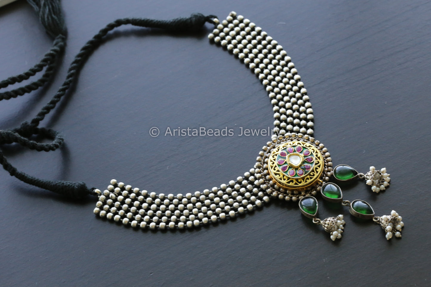Handmade Kundan Motif Necklace
