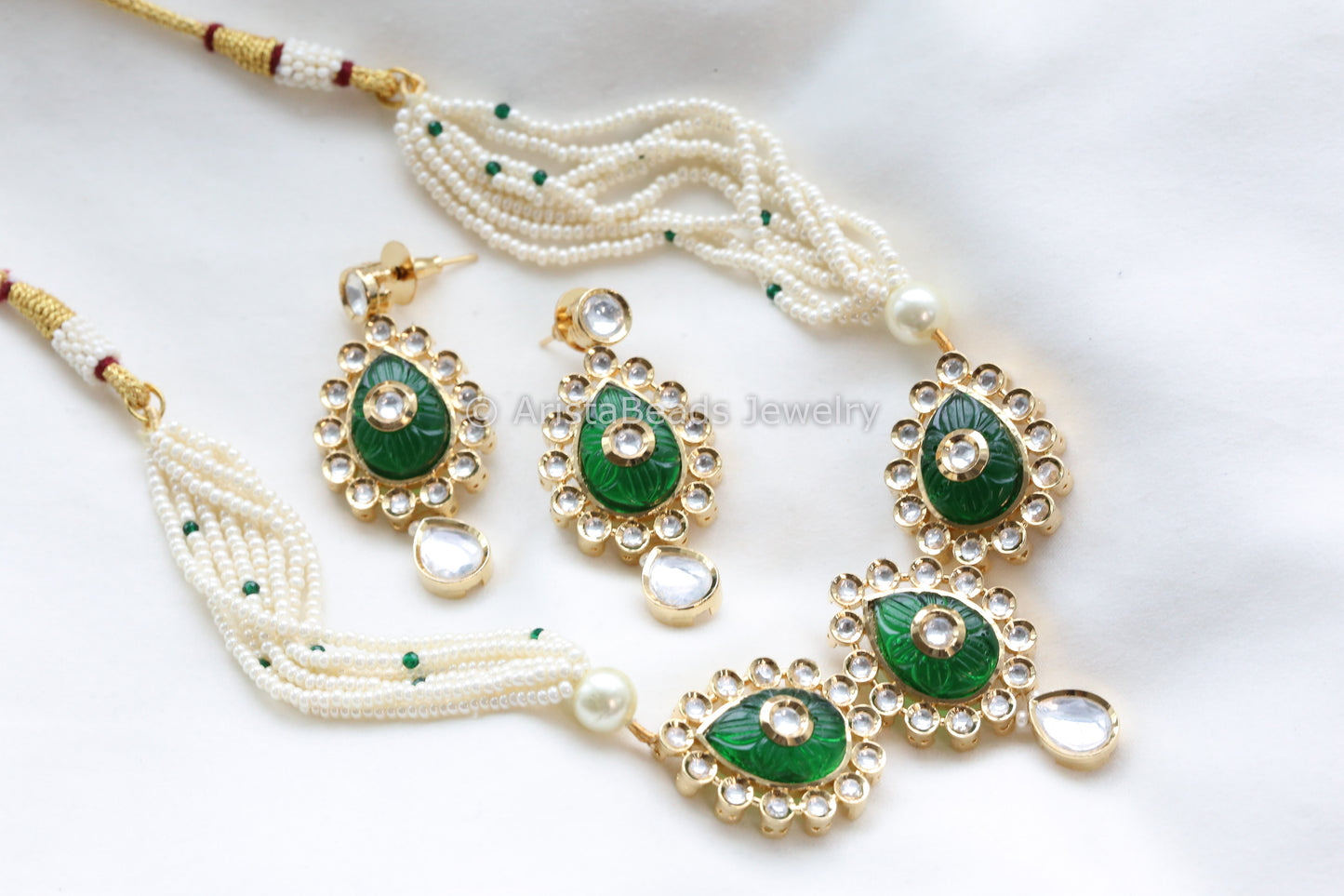 Dainty Uncut Foil Kundan Necklace/ Choker Set - Green