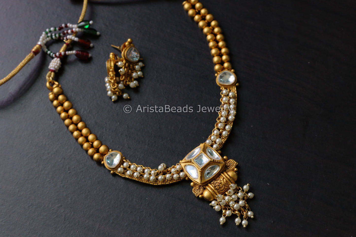 Matt Gold Kudan Necklace Set