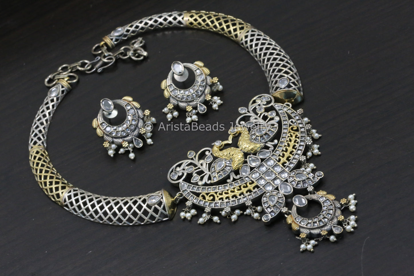 Dual Tone Hasli Necklace Set - Clear
