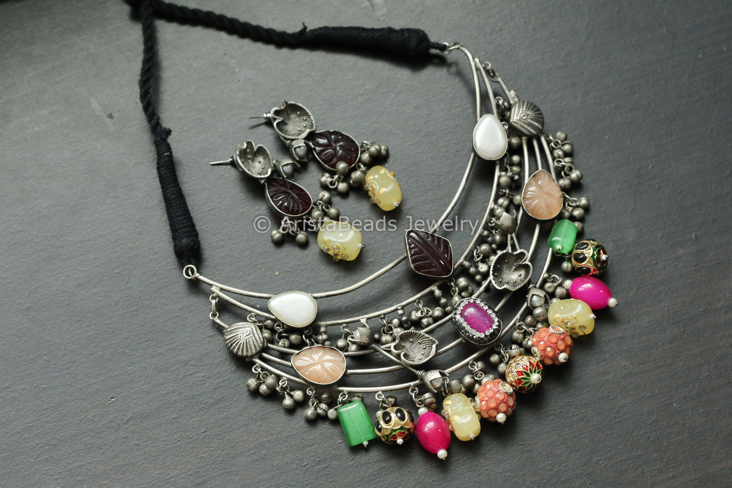 Fusion Hasli Necklace Set - Red