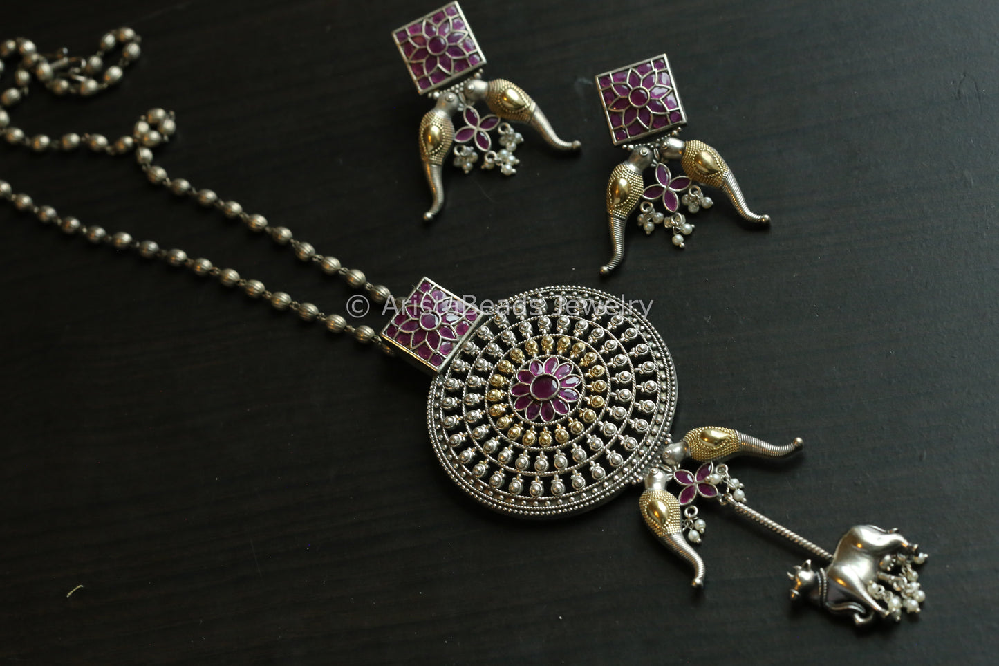 Contemporary Silver Look Dual Tone Necklace Set - Ruby